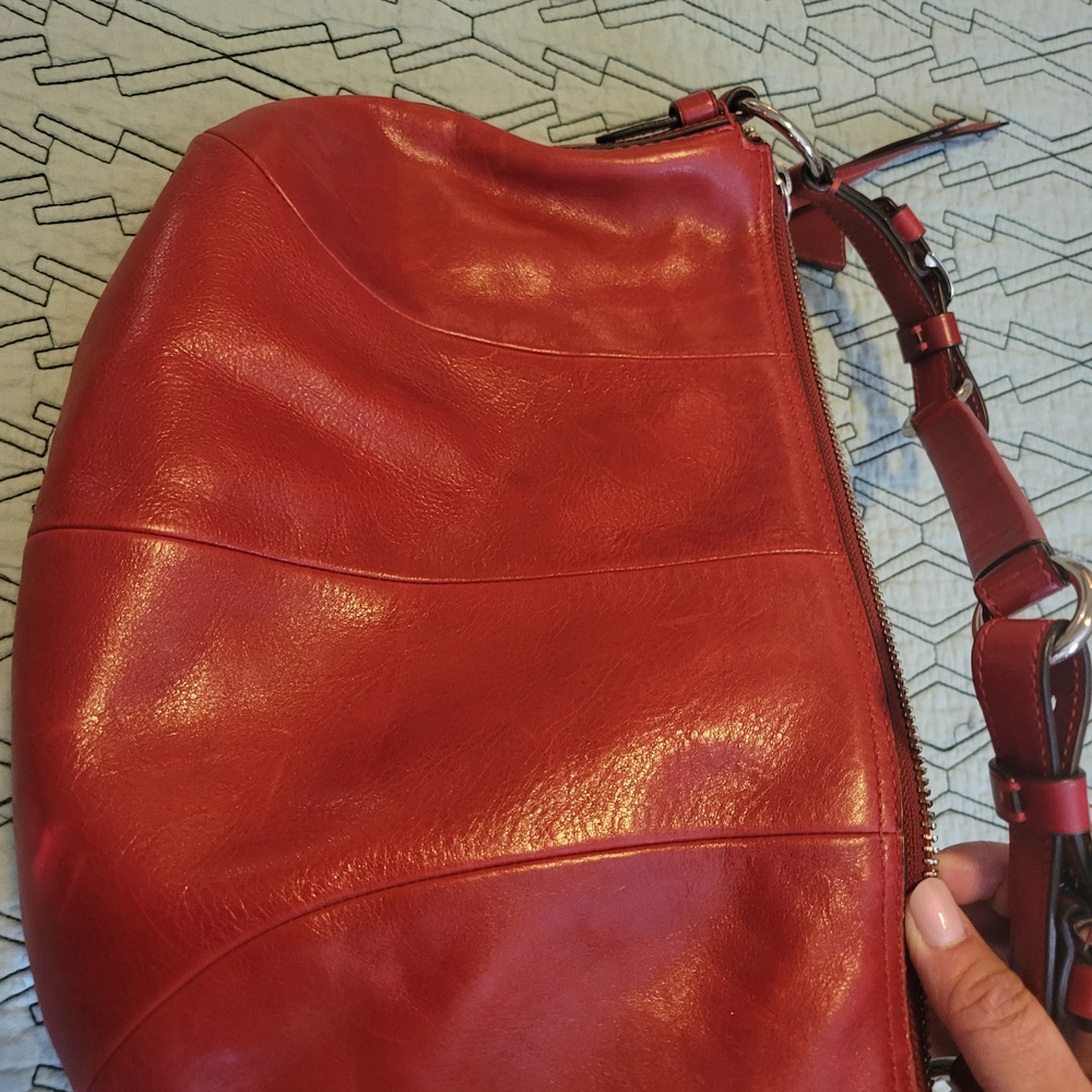 Coach Cherry Red Leather Shoulder Bag - Picture 4 of 4